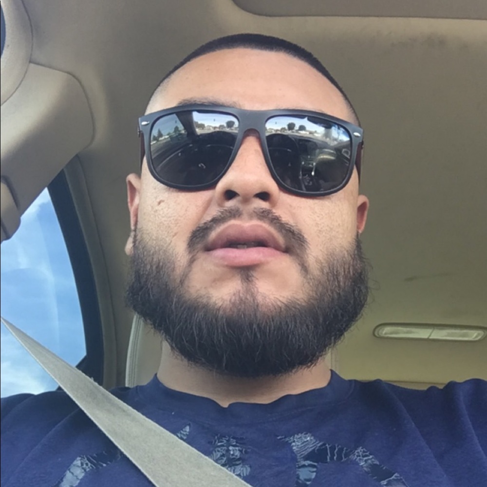 Meet your Posher, Jonathan